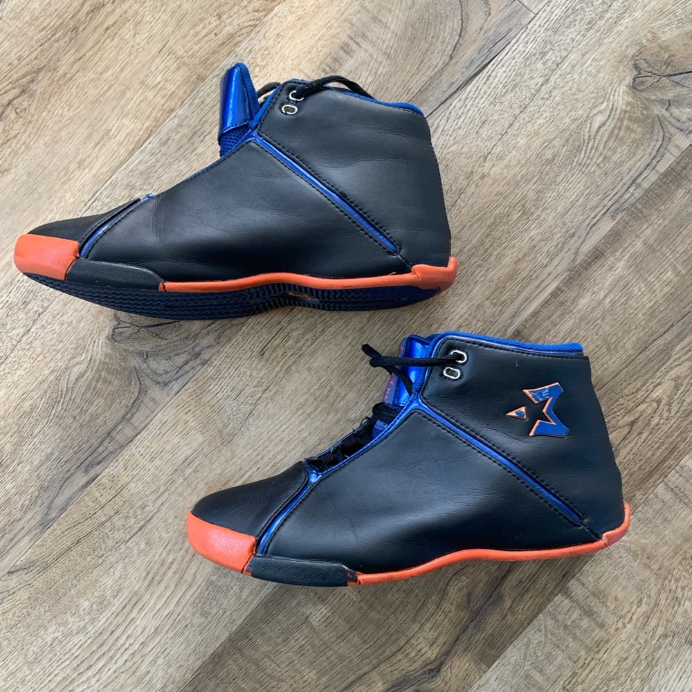 Vintage Starbury Shoes